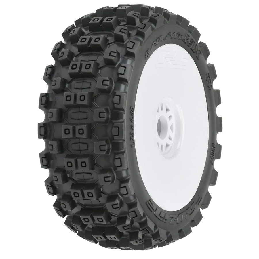 Badlands MX M2 18 Buggy Mounted White Wheels F/R detail 1