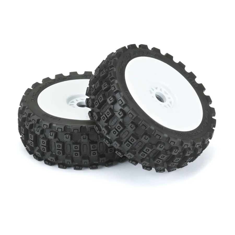 Badlands MX M2 18 Buggy Mounted White Wheels F/R detail 3